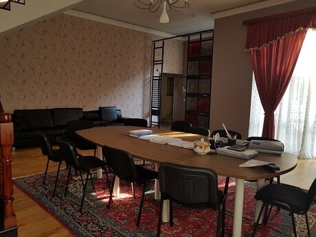 6-комн. дом/дача - Ясамальский р. - 350 м²
