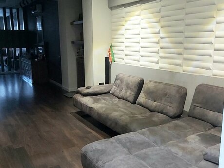 4 otaqlı yeni tikili - 28 May m. - 180 m²