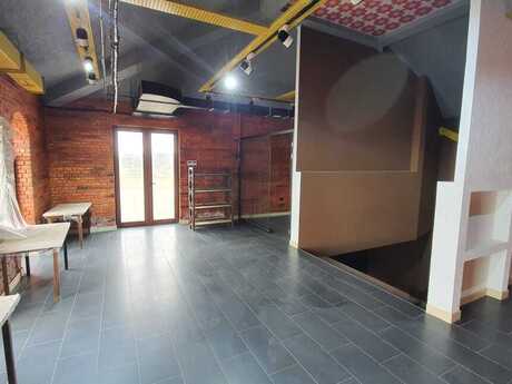 10 otaqlı həyət evi/bağ evi - Badamdar q. - 2000 m²