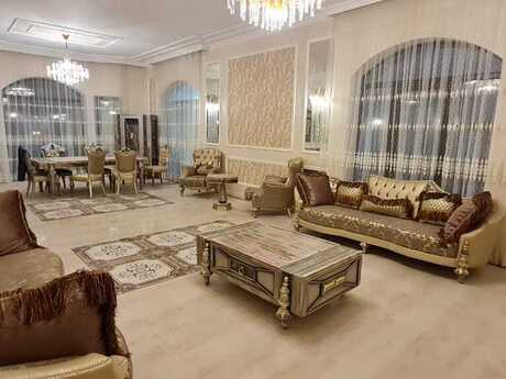 5 otaqlı həyət evi/bağ evi - Mərdəkan q. - 500 m²