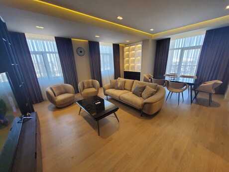 Kirayə 3 otaqlı mənzil, 138 m², Ağ şəhər: 2 500 ₼/ay 5