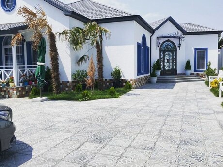 4 otaqlı həyət evi/bağ evi - Mərdəkan q. - 200 m²