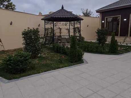 5 otaqlı həyət evi/bağ evi - Mərdəkan q. - 220 m²
