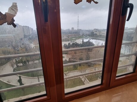4 otaqlı mənzil, 215 m², Nəsimi: 475 000 ₼ 3