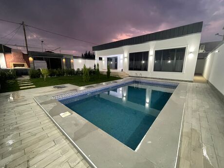 4 otaqlı həyət evi/bağ evi - Mərdəkan q. - 240 m²