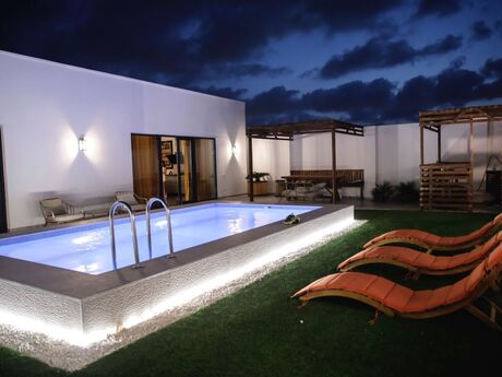 3 otaqlı həyət evi/bağ evi - Mərdəkan q. - 160 m²