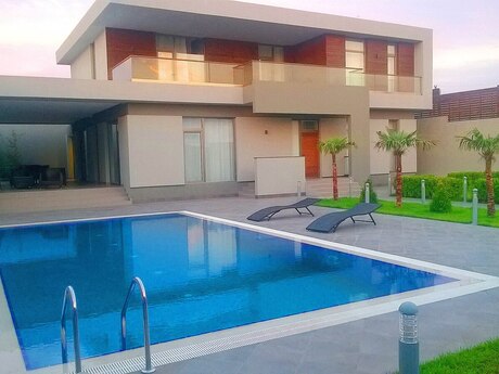 Həyət evi/Bağ evi - Şüvəlan q. - 400 m²