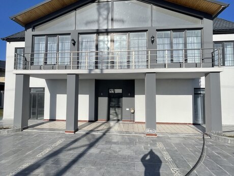 4 otaqlı həyət evi/bağ evi - Türkan q. - 310 m²