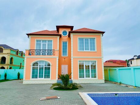 Həyət evi/Bağ evi - Mərdəkan q. - 237 m²