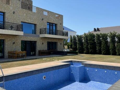 6 otaqlı həyət evi/bağ evi - Nardaran q. - 290 m²