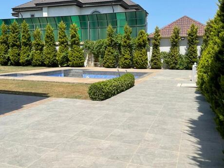 6 otaqlı həyət evi/bağ evi - Nardaran q. - 290 m²