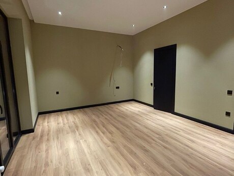 House with Garden, Villa For Sale