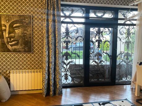 6-комн. дом/дача - пос. Шувеляны - 400 м²