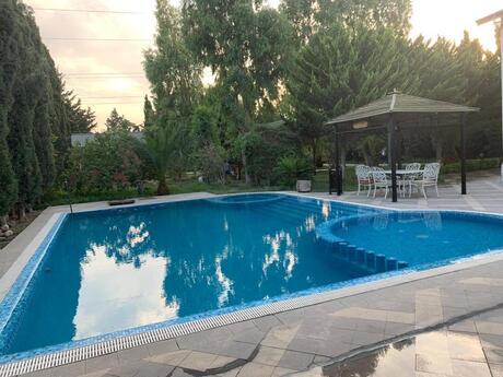 5-комн. дом/дача - пос. Мардакан - 320 м²