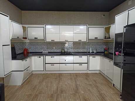 5 otaqlı həyət evi/bağ evi - Şüvəlan q. - 560 m²