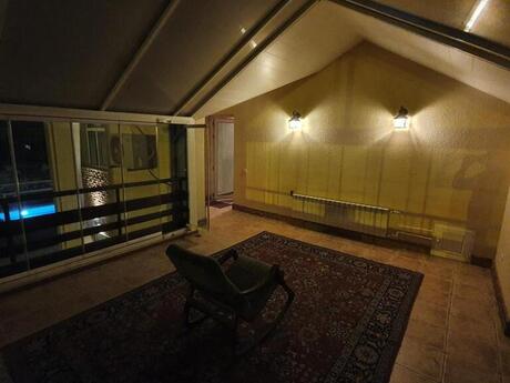 6 otaqlı həyət evi/bağ evi - Mərdəkan q. - 215 m²