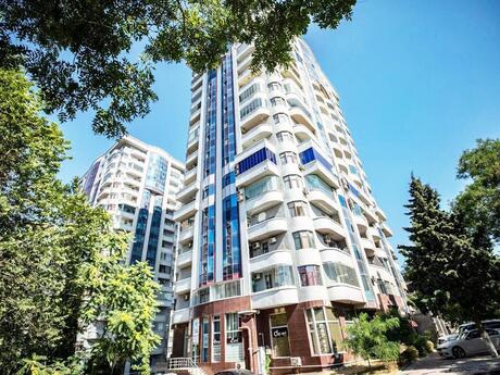 4 otaqlı yeni tikili - Nəsimi r. - 207 m²