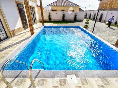 5 otaqlı həyət evi/bağ evi - Mərdəkan q. - 220 m²