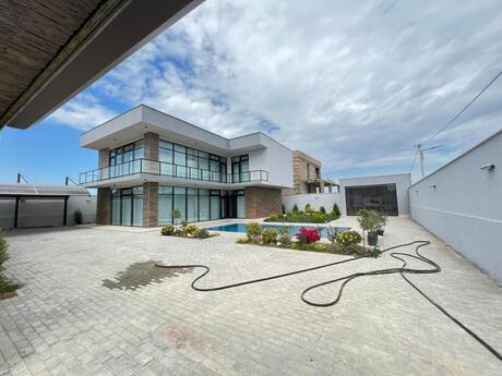 Həyət evi/Bağ evi - Mərdəkan q. - 300 m²