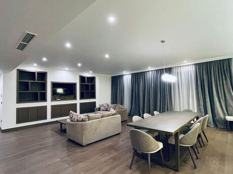 3-комн. новостройка - Насиминский  р. - 180 м²