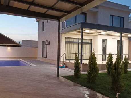 5 otaqlı həyət evi/bağ evi - Mərdəkan q. - 360 m²