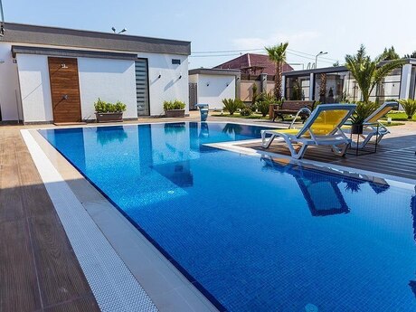 Həyət evi/Bağ evi - Mərdəkan q. - 600 m²