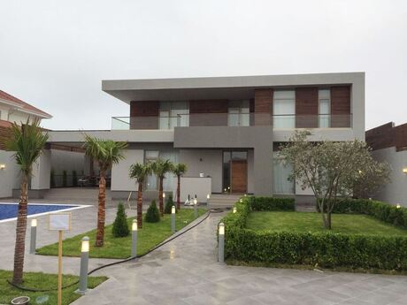 6 otaqlı həyət evi/bağ evi - Şüvəlan q. - 420 m²