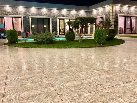 5 otaqlı həyət evi/bağ evi - Mərdəkan q. - 220 m²