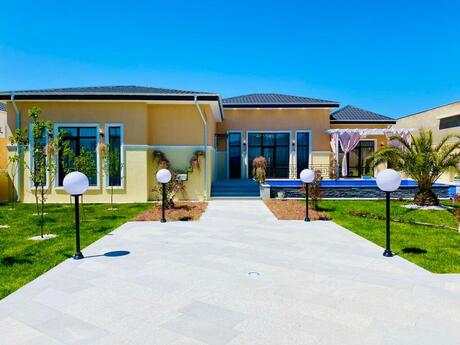 Həyət evi/Bağ evi - Mərdəkan q. - 200 m²