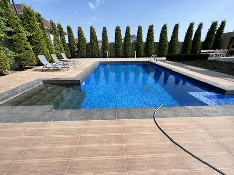 5 otaqlı həyət evi/bağ evi - Sea Breeze q. - 460 m²