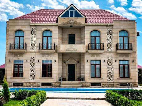 5 otaqlı həyət evi/bağ evi - Mərdəkan q. - 360 m²