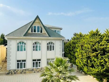 5 otaqlı həyət evi/bağ evi - Bilgəh q. - 400 m²