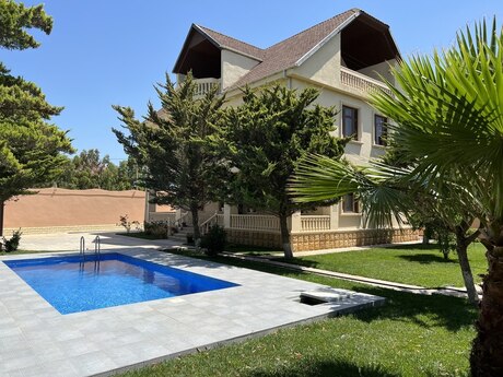 5 otaqlı həyət evi/bağ evi - Mərdəkan q. - 350 m²