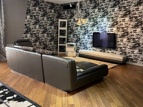 5-комн. дом/дача - пос. Шувеляны - 180 м²