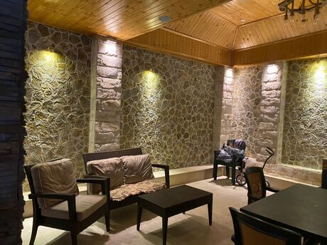 6 otaqlı həyət evi/bağ evi - Mərdəkan q. - 240 m²
