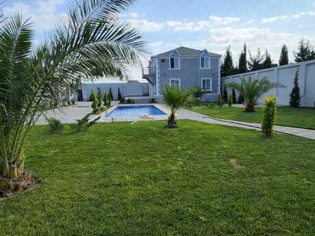 Həyət evi/Bağ evi - Şüvəlan q. - 260 m²