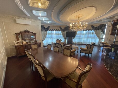 4-room apartment, 250 m², Şah İsmayıl Xətai: 1 150 000 ₼ 4