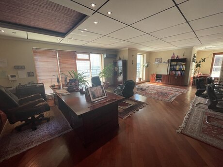 6-комн. офис - м. Шах Исмаил Хатаи - 700 м²
