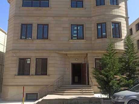 Объявление №3019156 - Баку, м. Элмляр Академиясы, 576 м²