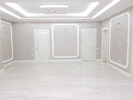 4 otaqlı mənzil, 242 m², Xətai: 650 000 ₼ 3