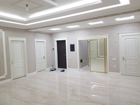 4 otaqlı mənzil, 242 m², Xətai: 650 000 ₼ 4