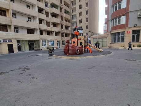 4 otaqlı mənzil, 242 m², Xətai: 650 000 ₼ 2