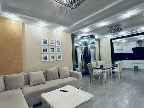 2-room new-build apartment for rent in Port Baku Residence, 95 m², 2 400 AZN/mo, photo 4 / 12