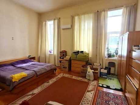4 otaqlı köhnə tikili - İçəri Şəhər m. - 165 m²