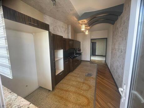 3 otaqlı yeni tikili - Nizami m. - 148 m²