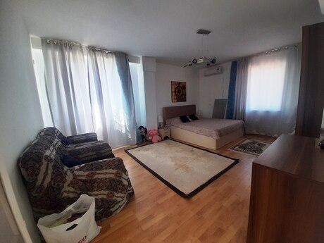 Həyət evi/Bağ evi - Binəqədi r. - 100 m²