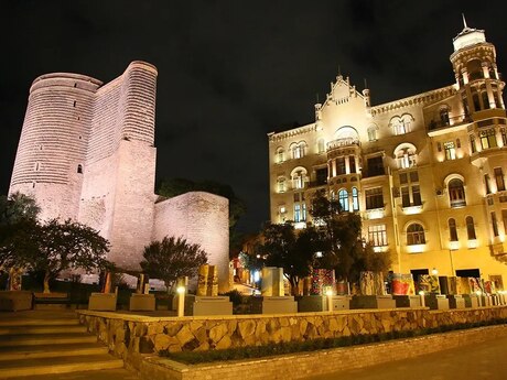 Obyekt - İçəri Şəhər m. - 700 m²