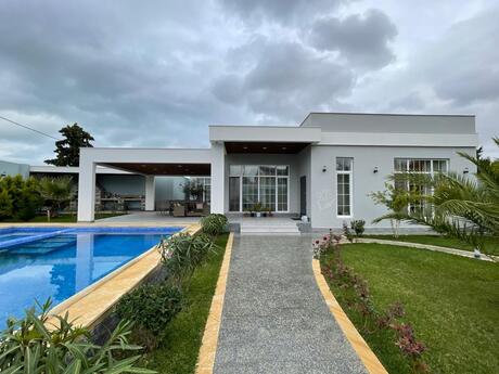 4 otaqlı həyət evi/bağ evi - Mərdəkan q. - 250 m²