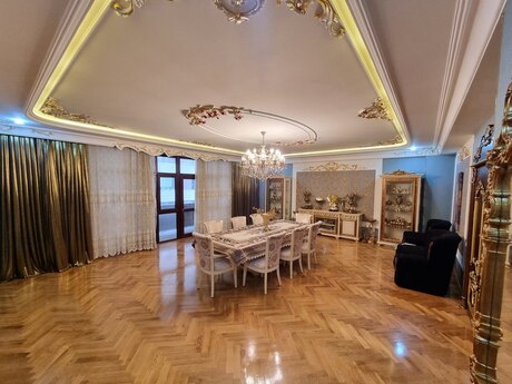 4 otaqlı yeni tikili - 28 May m. - 270 m²
