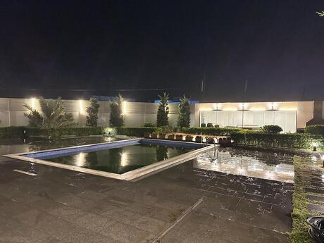 Həyət evi/Bağ evi - Mərdəkan q. - 350 m²